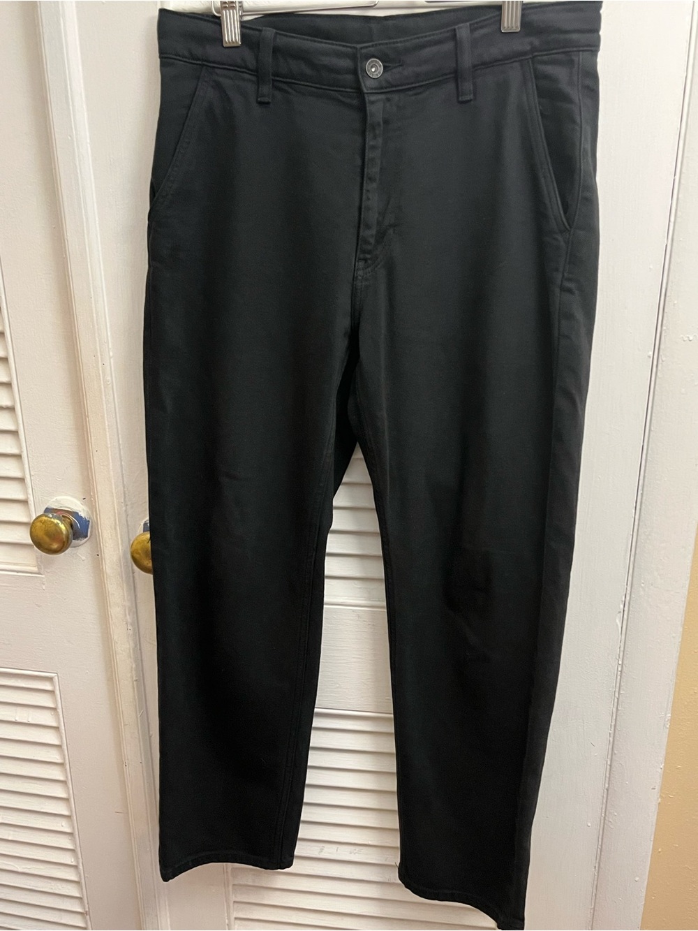 Uniqlo Men's Black Flat Front Chino Pants Jeans. Size S 27-30. Drawstring Waist